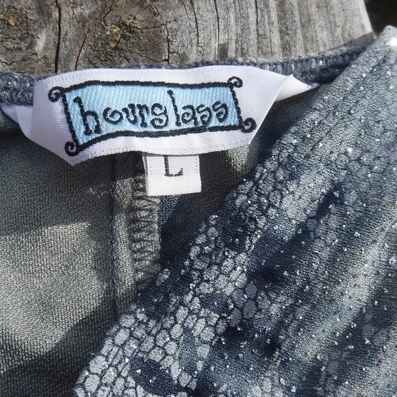 Snakeskin and Roses glitter bodycon dress by Hourglass size US Large - Picture 9 of 10